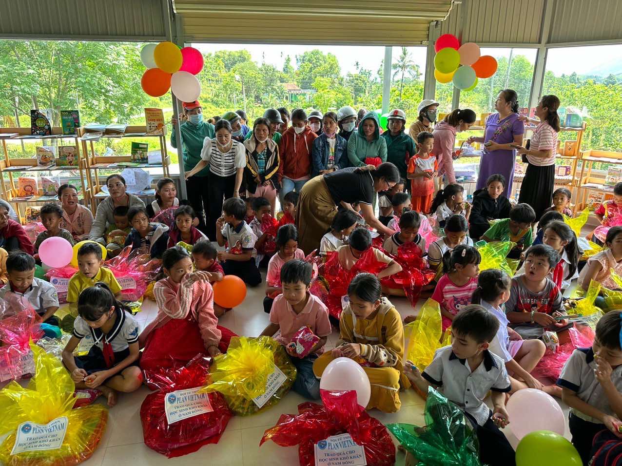 Children gathered at a PlanVN community event